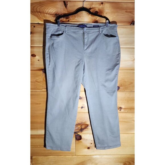 Gloria Vanderbilt Amanda Jeans in Tan Plus Size 22 Short - Picture 6 of 7